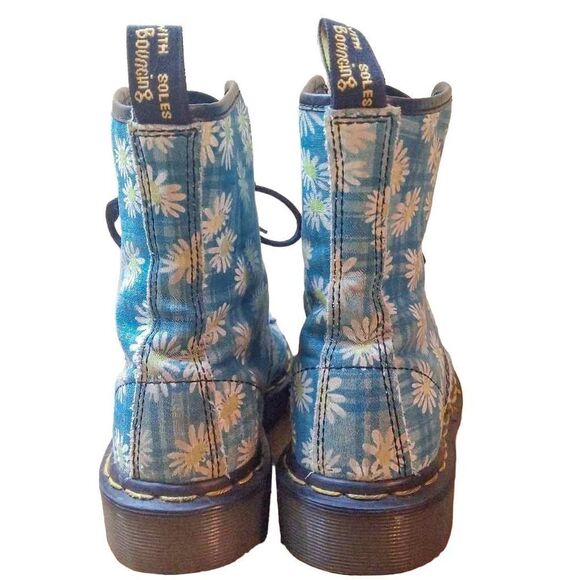 Vintage 90s Dr. Martens Blue Daisy Floral Canvas Vegan Made in England Size 7 - Picture 4 of 10